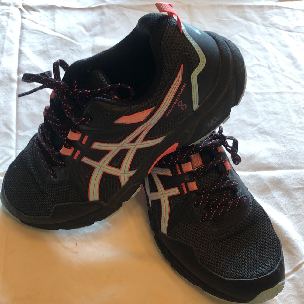 Asics Women's Gel-Venture 8 Running Shoes
